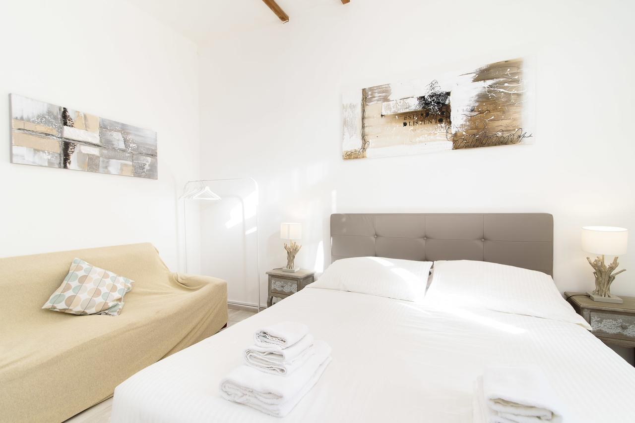 White Terrace Apartment Navona روما المظهر الخارجي الصورة
