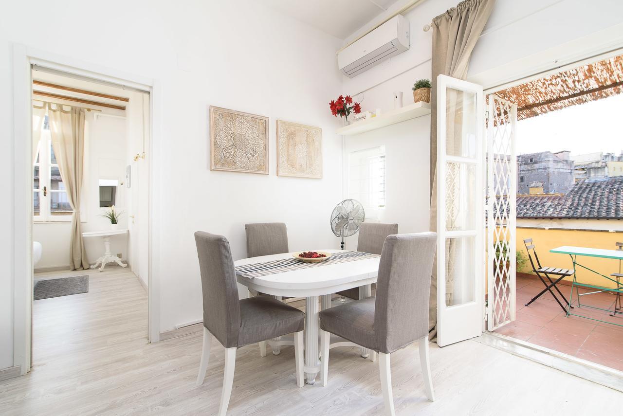 White Terrace Apartment Navona روما المظهر الخارجي الصورة